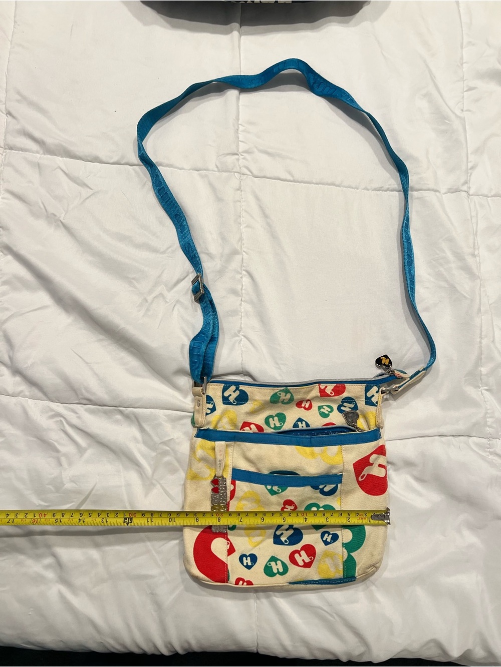 Canvas Crossbody Bag in Multicolor Heart Print